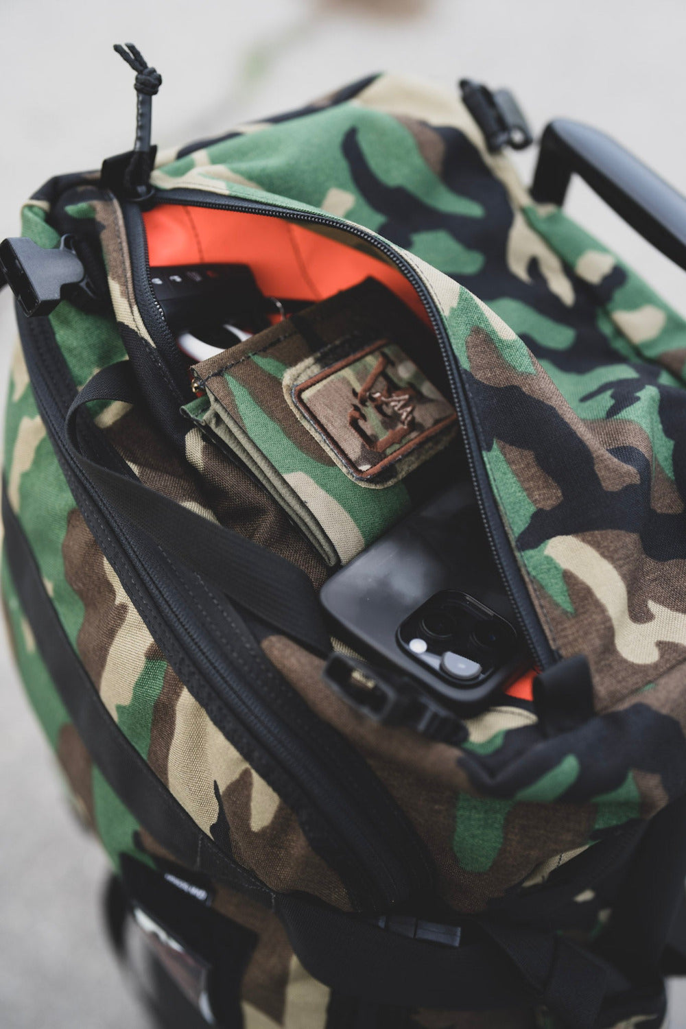 BRONSON duffel